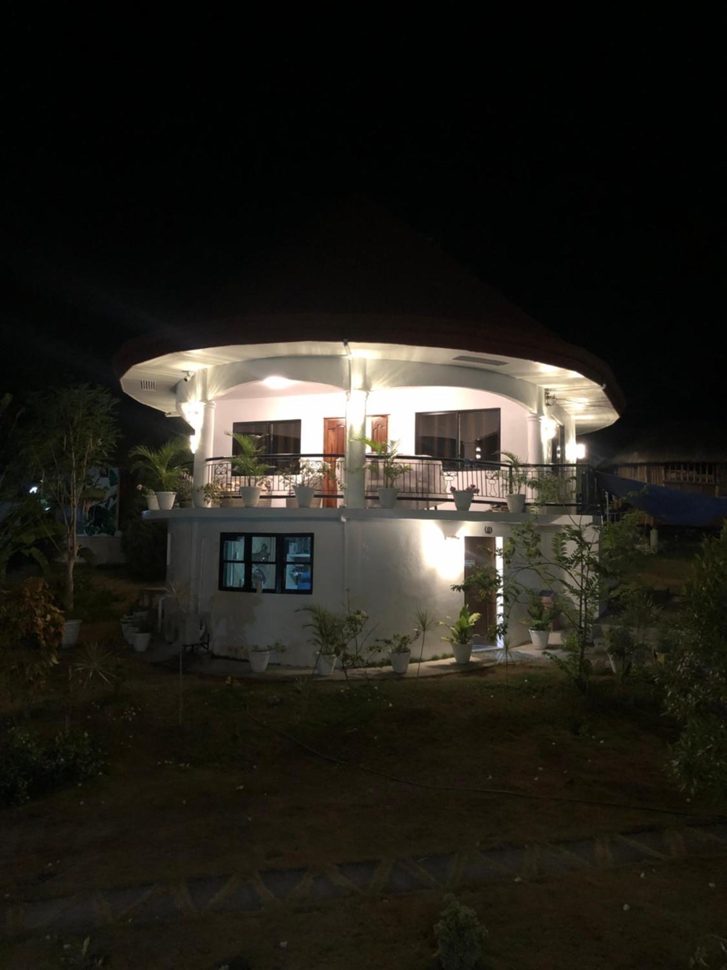 Cuestas Beach Resort And Restaurant Badian Εξωτερικό φωτογραφία
